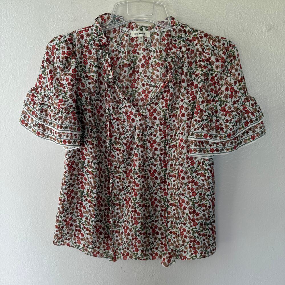 Max Studio blouse ditsy floral print and ruffled flutter sleeves Size XS - Picture 2 of 10